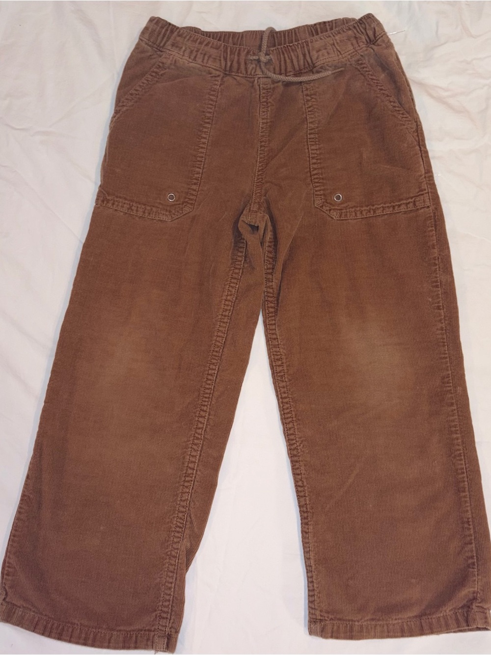Hanna Andersson brown corduroy pants sz 6-7 wear at knees